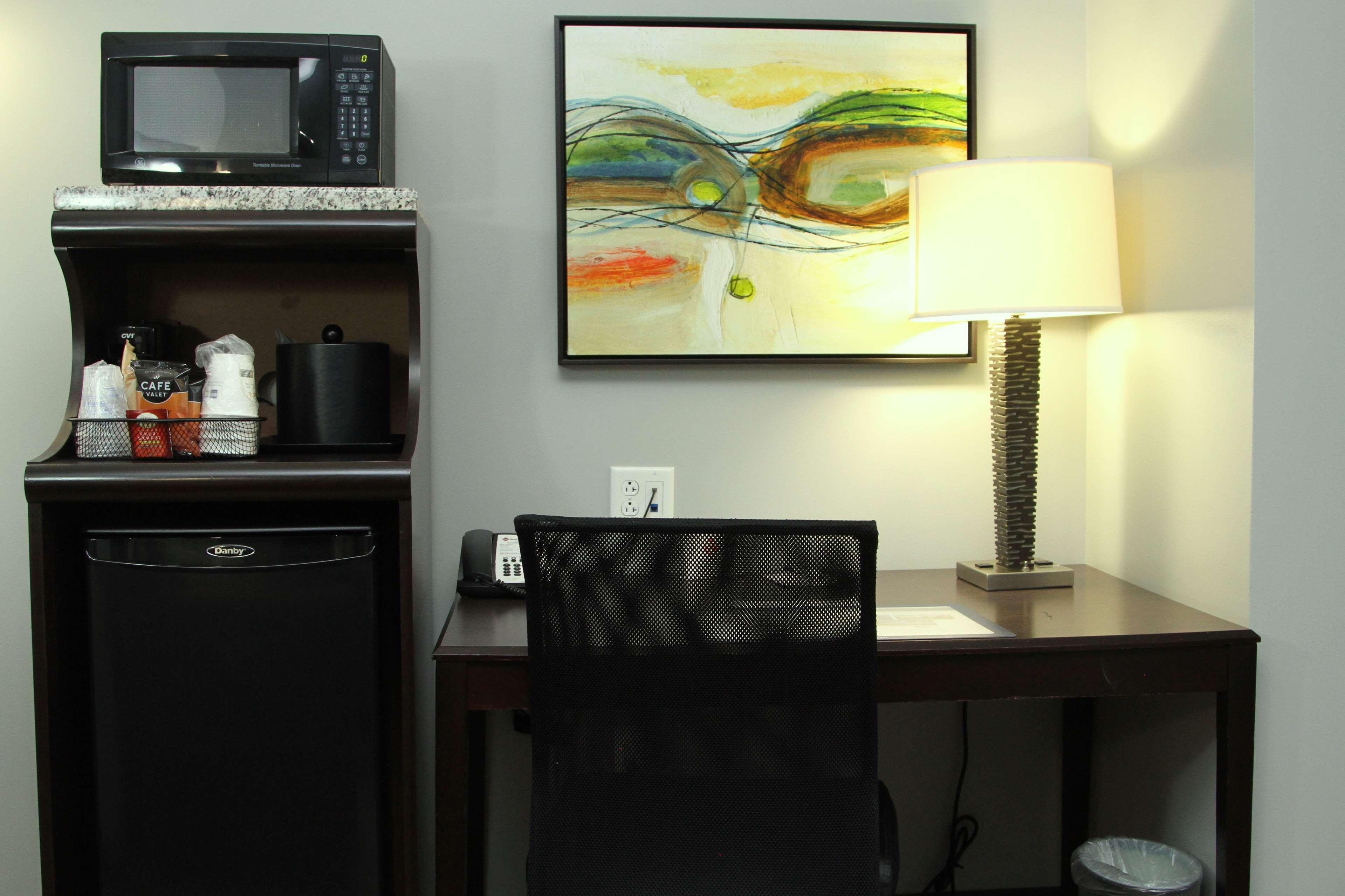 Best Western Plus Olathe Hotel Esterno foto
