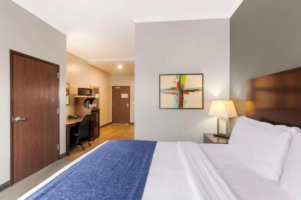 Best Western Plus Olathe Hotel Esterno foto